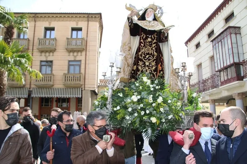 Foto 7 - Alba de Tormes acompa&ntilde;a a Santa Teresa en el IV Centenario de su canonizaci&oacute;n