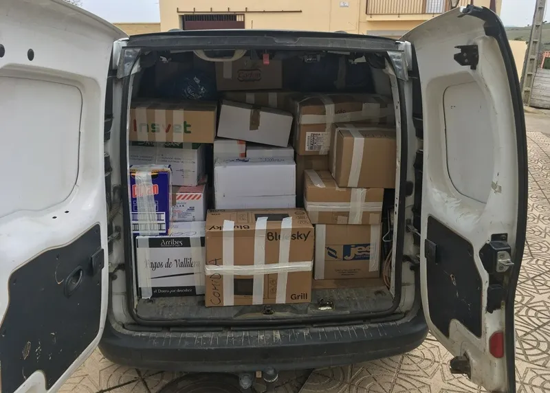 Foto 2 - Gallegos de Arga&ntilde;&aacute;n recoge materiales y alimentos para enviar a Ucrania