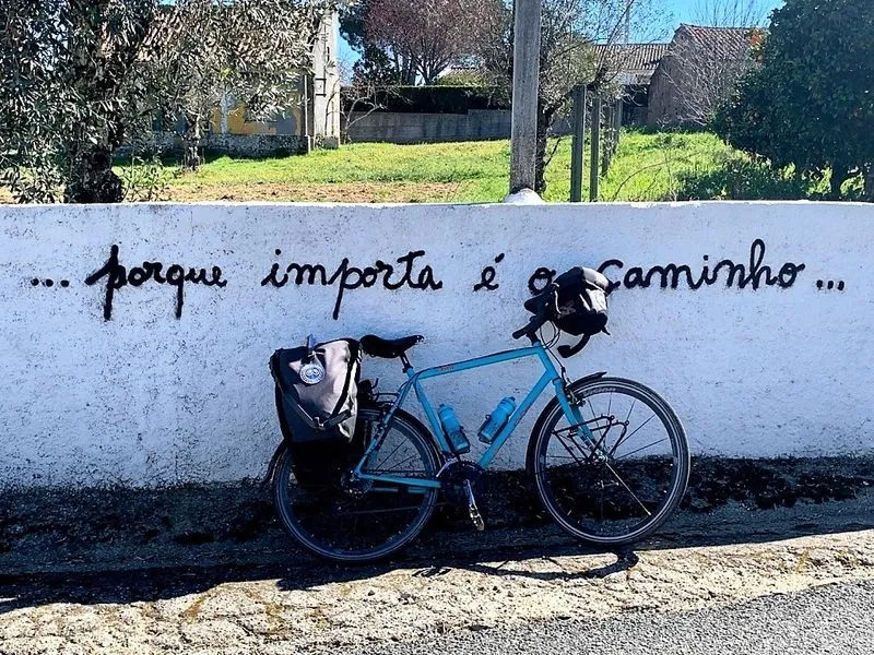 Vuelta a Europa en Bicicleta | Foto: Jean Boujonnier
