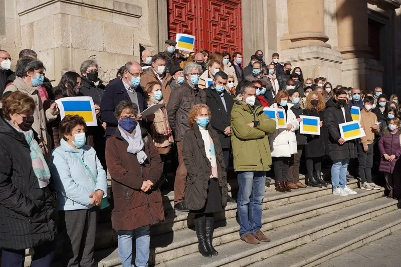 Minuto de silencio en apoyo al pueblo ucraniano 