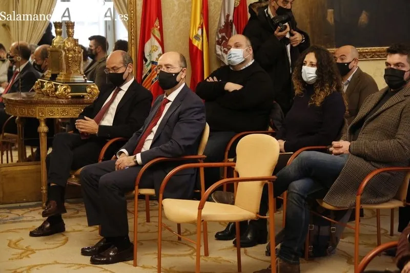 Presentación en el Ayuntamiento de la programación cultural por el 20 aniversario de la capitalidad cultural y el V centenario de la muerte de Nebrija. Foto de David Sañudo