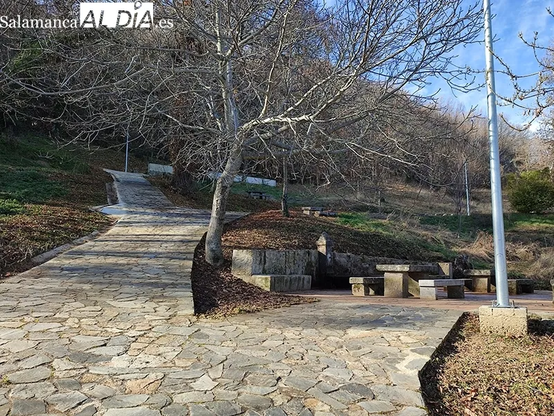 Foto 5 - El paraje de El regajo vuelve a estar disponible para el disfrute de los bejaranos