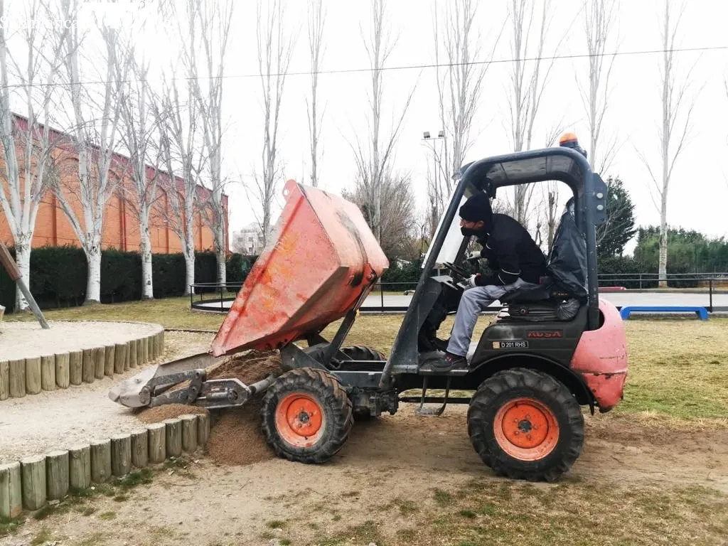Foto 4 - El Ayuntamiento acomete diferentes trabajos para tratar y prevenir la procesionaria del pino