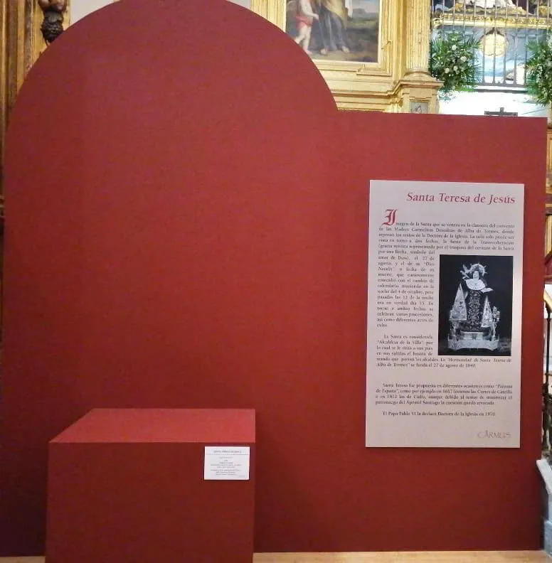 Foto 2 - La imagen procesional de Santa Teresa presidir&aacute; la exposici&oacute;n de los Centenarios Teresianos