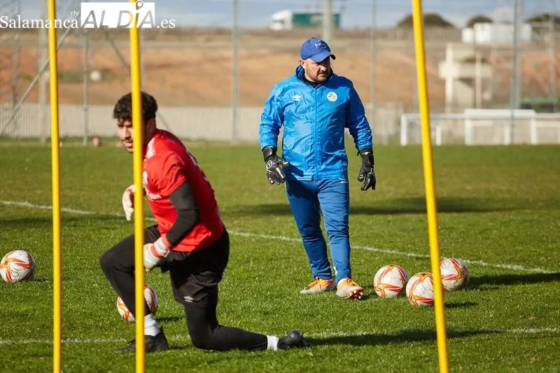 Galería de imágenes de Luis Hernández durante un entrenamiento con el filial del Salamanca UDS / Fotos: David Sañudo