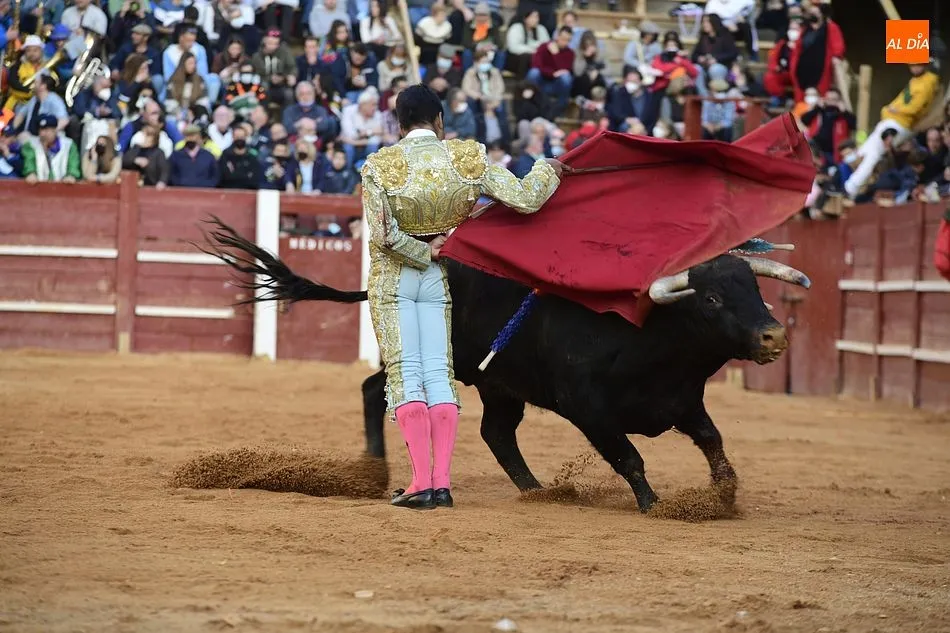 Foto 8 - Unos lances de Valent&iacute;n Hoyos que ped&iacute;an poetas