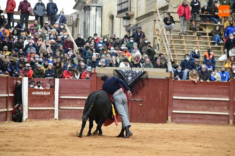 El festival taurino del martes de Carnaval congregó a miles de aficionados a los toros/ Rep.Gráfico: Adrián M. Pastor