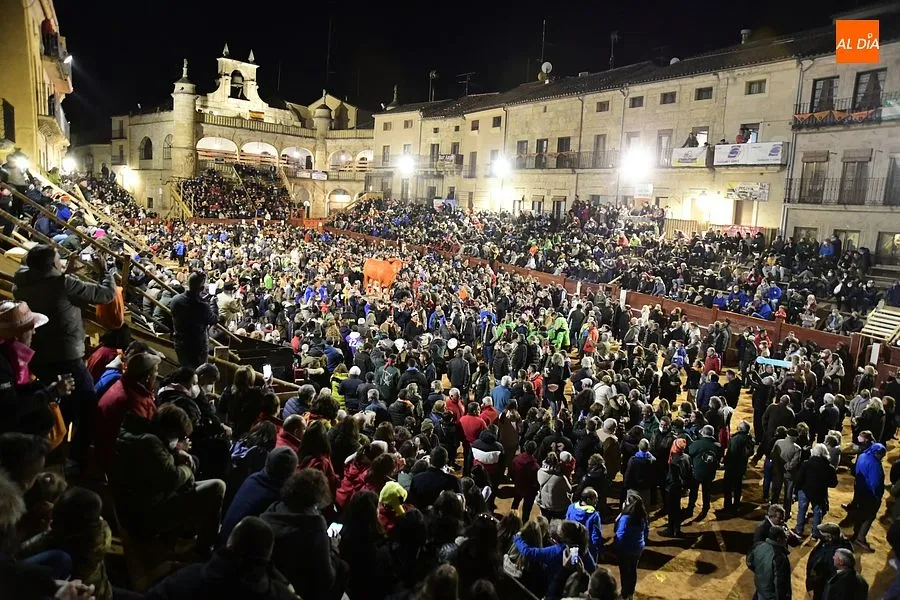 Foto 11 - Indultado por primera vez el toro protagonista del Pasacalles de Cenizos