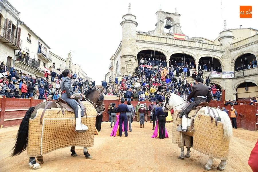 Tarde histórica el miércoles de ceniza en la Plaza Mayor| Fotos: Adrián M. Pastor