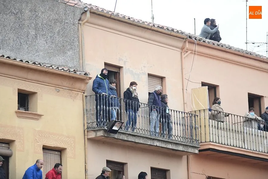 La capea del miércoles de ceniza tuvo un ambiente muy local | Fotos: Adrián M. Pastor
