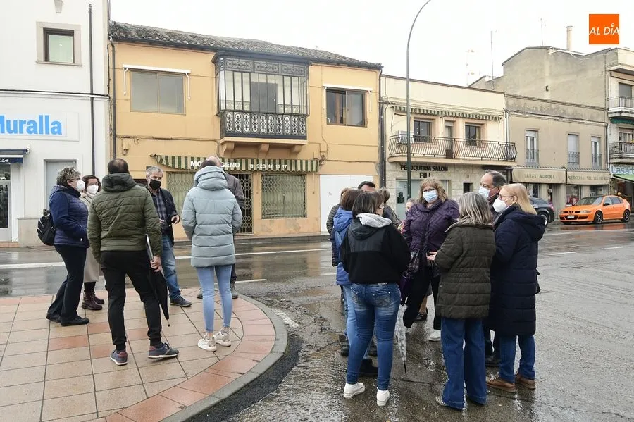 Foto 6 - Comerciantes de la Avda. Espa&ntilde;a preocupados por las obras que Junta y Ayuntamiento quieren llevar a cabo