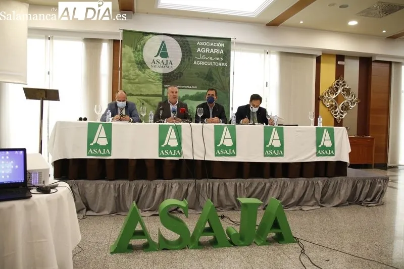 Asamblea Provincial de Asaja en Salamanca. Foto de David Sañudo