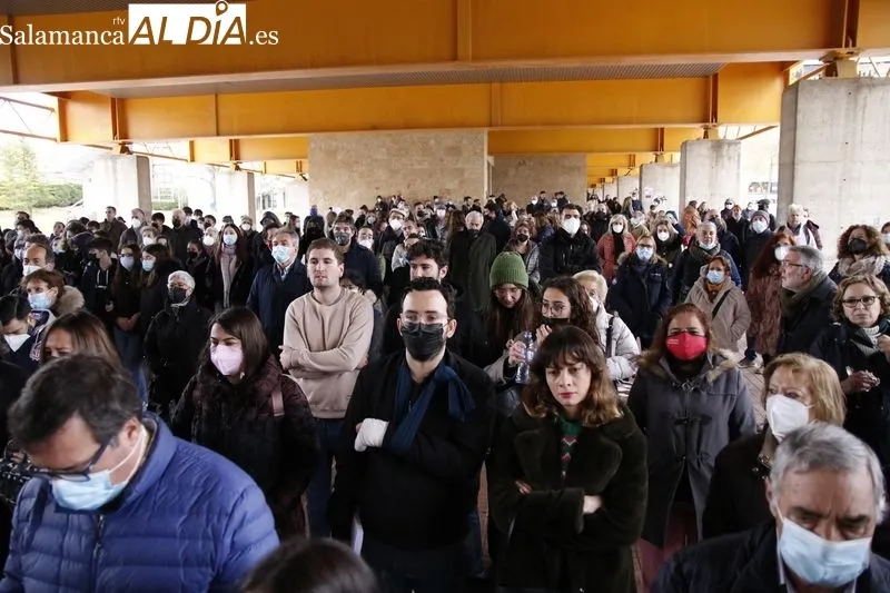 Foto 14 - Universitarios salmantinos se unen por la Paz en Ucrania