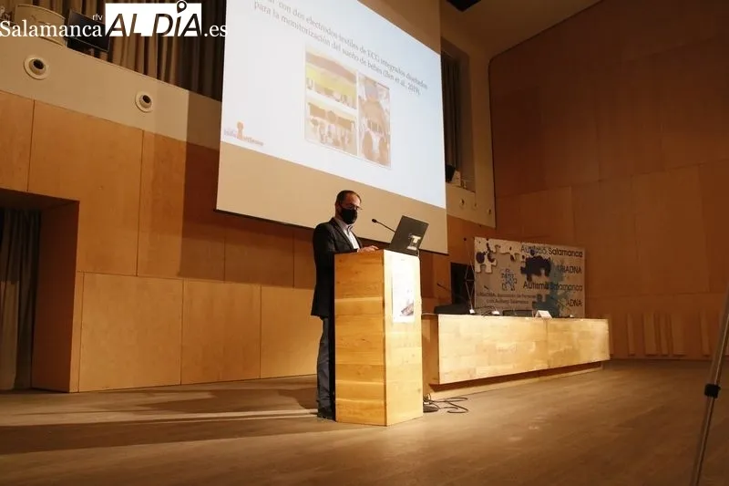 Jornadas del 30 aniversario de Ariadna, Autismo Salamanca, en el auditorio Fonseca. Foto de David Sañudo