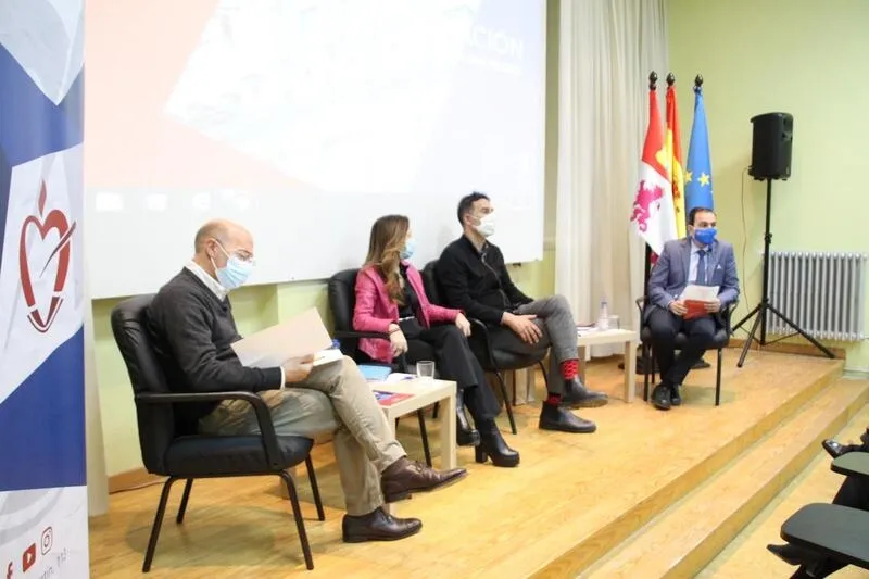 Foto 3 - El opositor venezolano Leopoldo L&oacute;pez aprovecha su visita a Salamanca para pedir "elecciones libres" en su pa&iacute;s