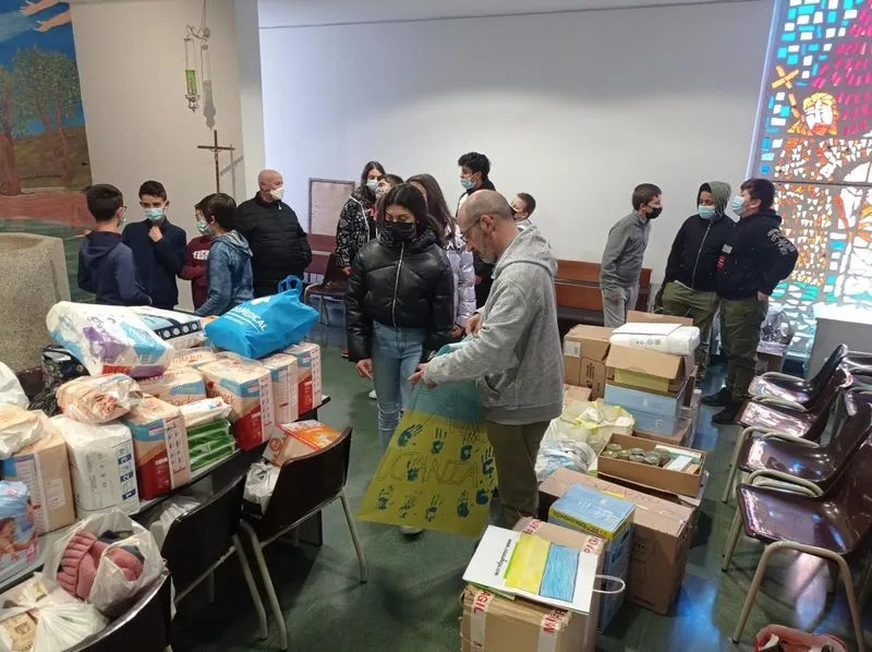 Alumnos de sexto de Primaria del colegio Gran Capitán, que han participado en esta iniciativa solidaria