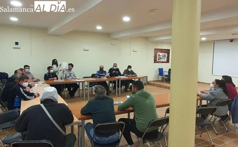 El curso ha sido en la modalidad presencial y estaba dirigido a personas que ejercen la actividad agraria  