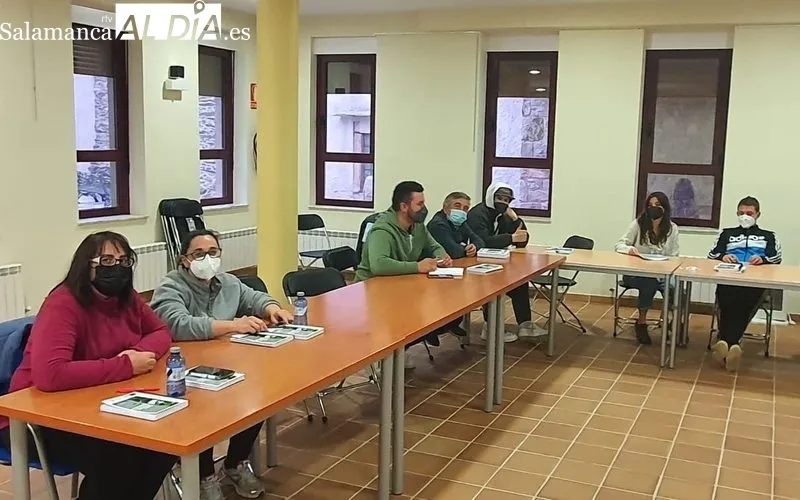 El curso ha sido en la modalidad presencial y estaba dirigido a personas que ejercen la actividad agraria  