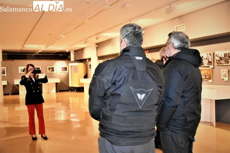 Inauguración de la muestra sobre la música salmantina en la Biblioteca Torrente Ballester - Charo Alonso