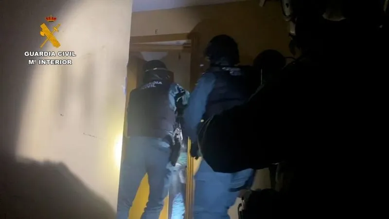 Operación de la Guardia Civil, que ha desarticulado un grupo criminal dedicado al tráfico de drogas al menudeo en las provincias de Salamanca, Zamora y Toledo