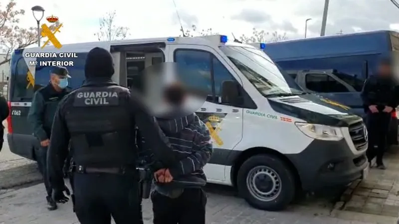 Operación de la Guardia Civil, que ha desarticulado un grupo criminal dedicado al tráfico de drogas al menudeo en las provincias de Salamanca, Zamora y Toledo
