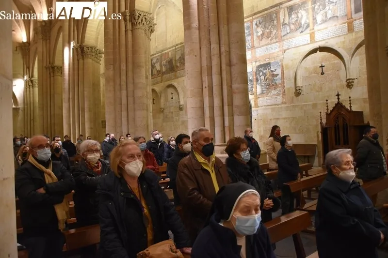 Eucaristía del Miércoles de Ceniza en la Catedral Vieja. Fotos: Vanesa Martins