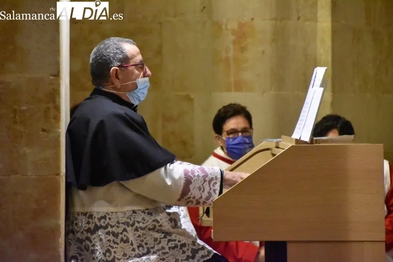 Eucaristía del Miércoles de Ceniza en la Catedral Vieja. Fotos: Vanesa Martins