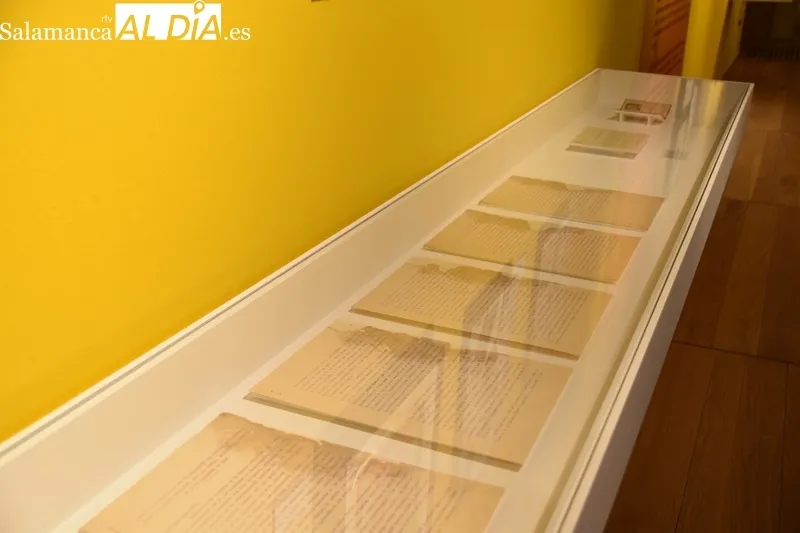 Inauguración de la exposición 'Francisco Largo Caballero y el protagonismo de la clase trabajadora', este jueves en Salamanca. Fotos: Vanesa Martins