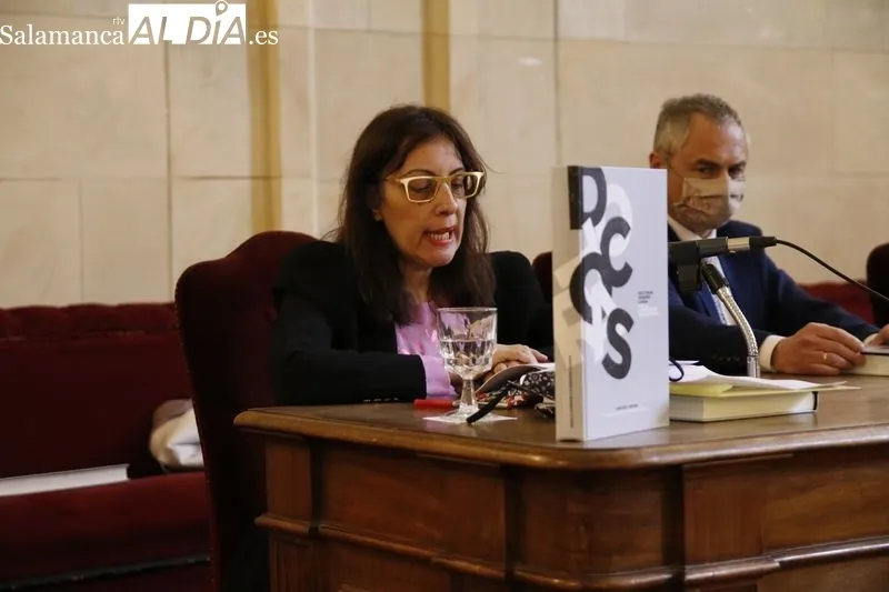 Presentación del libro “Doctoras honoris causa por la Universidad de Salamanca”, en el Salón Lucía de Medrano de la Escuelas Mayores de la USAL. Foto de Davis Sañudo