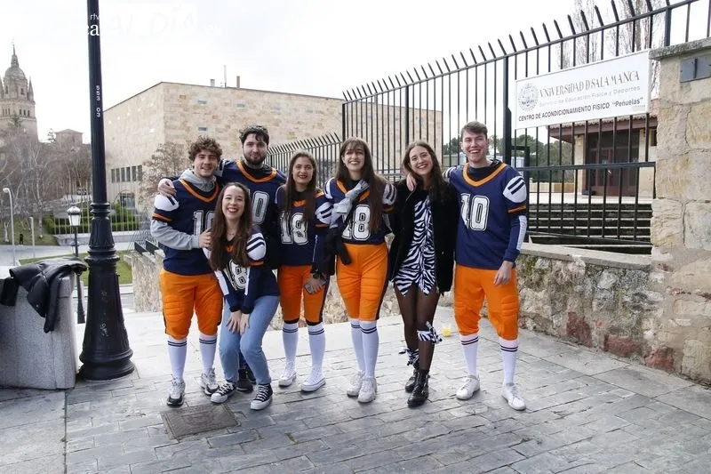 Fiestas de Enfermería y Fisioterapia en Salamanca. Foto de David Sañudo