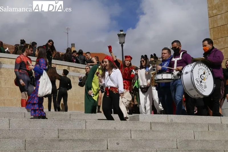 Fiestas de Enfermería y Fisioterapia en Salamanca. Foto de David Sañudo