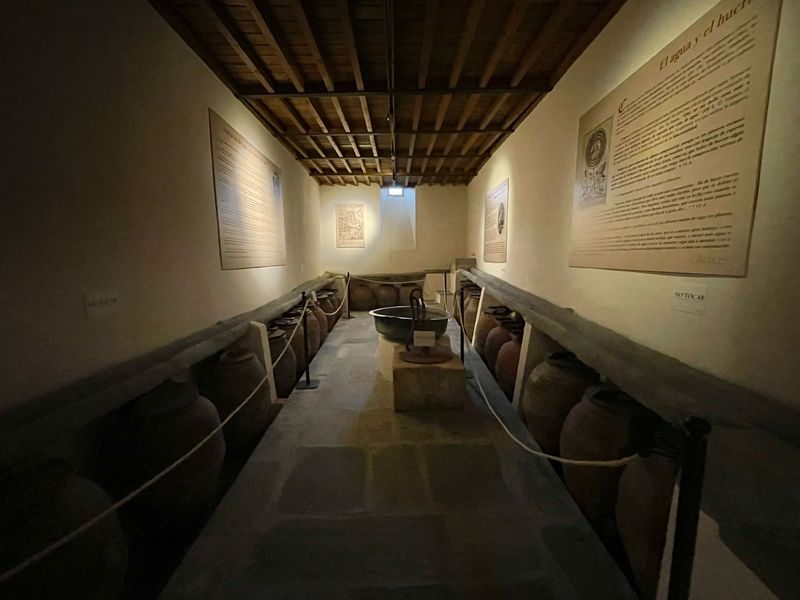 Foto 4 - Los tinajeros de los siglos XVI y XVII que podrán visitarse en el convento de la Anunciación