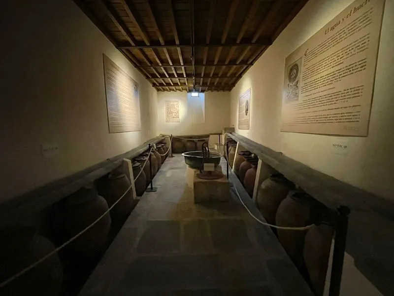 Foto 4 - Los tinajeros de los siglos XVI y XVII que podr&aacute;n visitarse en el convento de la Anunciaci&oacute;n
