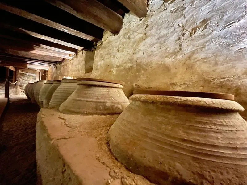 Foto 2 - Los tinajeros de los siglos XVI y XVII que podr&aacute;n visitarse en el convento de la Anunciaci&oacute;n