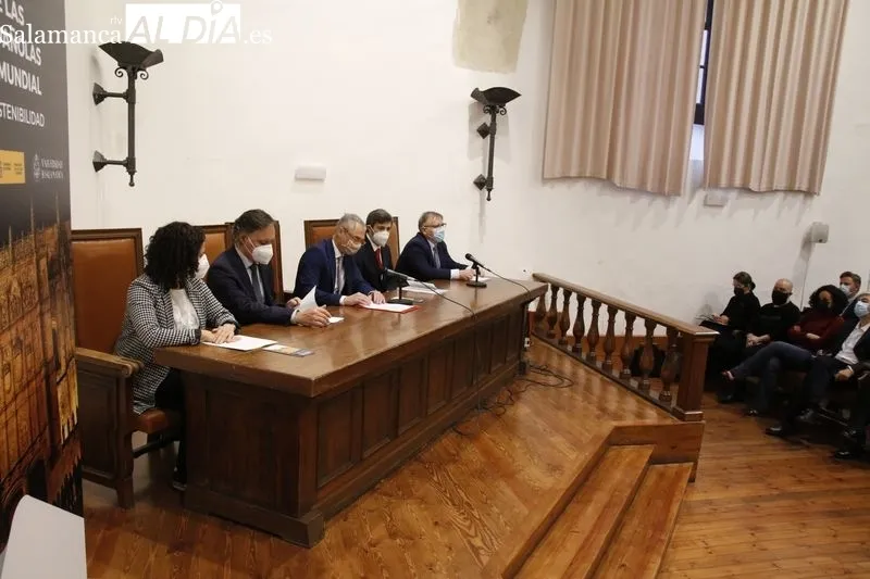 Seminario ‘La Gestión de las Ciudades Patrimonio. Resiliencia y sostenibilidad’, en la Universidad de Salamanca. Foto de David Sañudo