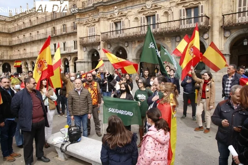 Manifestación de VOX en la Plaza Mayor de Salamanca - David Sañudo