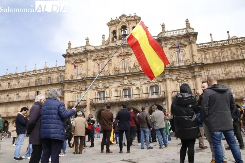 Manifestación de VOX en la Plaza Mayor de Salamanca - David Sañudo