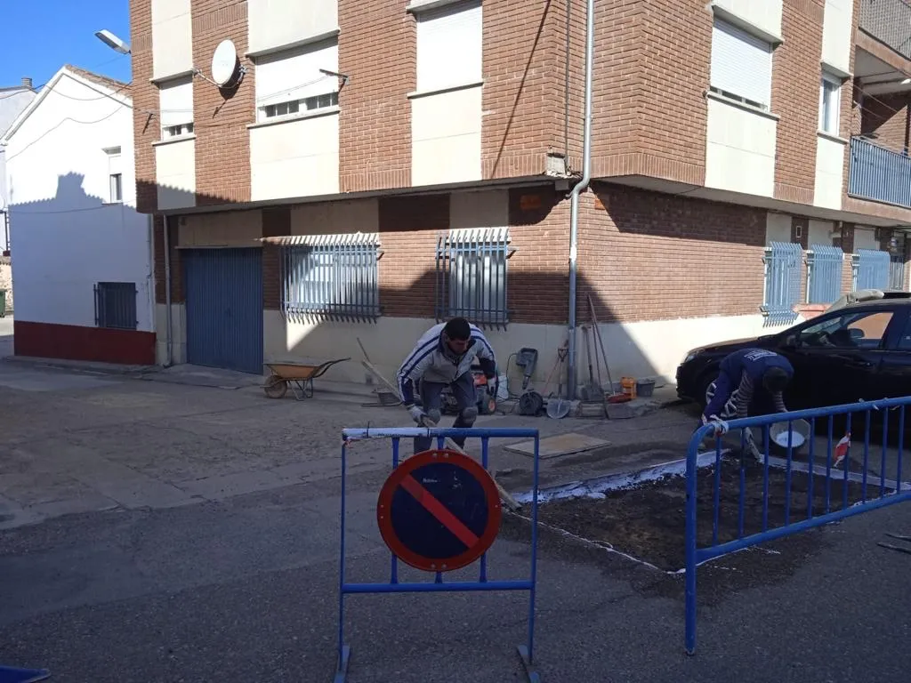 Foto 4 - Nuevos trabajos en materia de mantenimiento de infraestructuras y edificios municipales