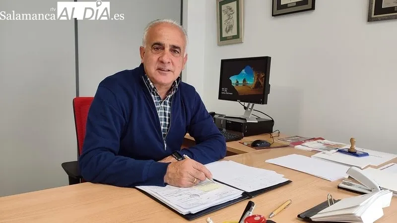 Jesús María Ortiz Alcalde de Barruecopardo / CORRAL 