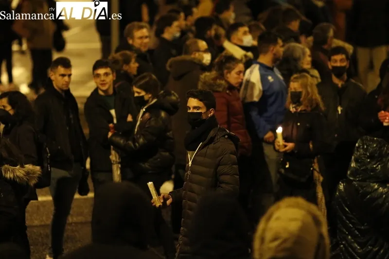 Traslado del Cristo de la Liberación desde el cementerio. Fotos: David Sañudo