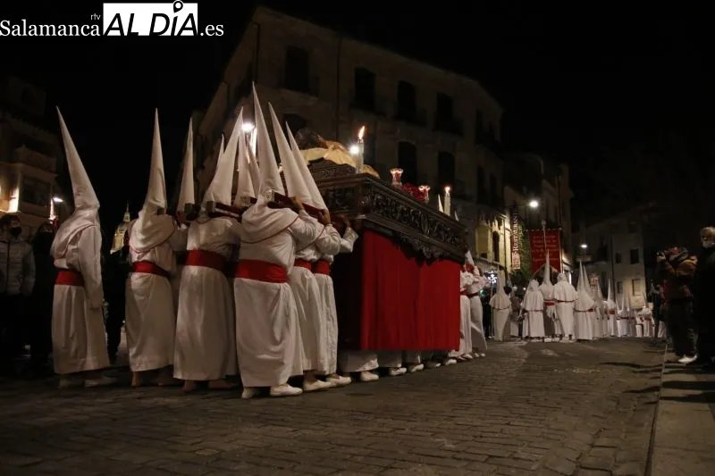 Procesión de la Real Cofradía Penitencial del Cristo Yacente de la Misericordia y de la Agonía Redentora | Fotos: David Sañudo