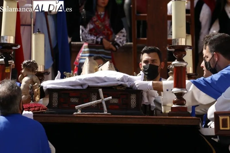 Acto del descendimiento del Cristo de Nuestro Bien en Salamanca - David Sañudo