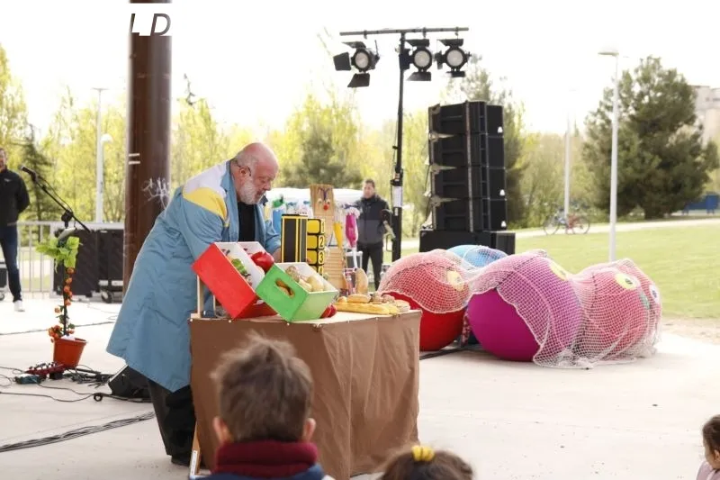 Cuentacuentos de Fernando Saldaña en el Festival del Lunes de Aguas - David Sañudo