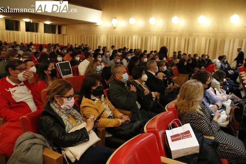 Presentación del libro 'Alto rendimiento. Del deporte a la empresa', en el Auditorio Fonseca