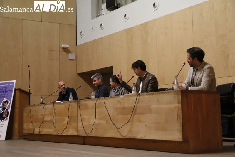 Presentación del libro 'Alto rendimiento. Del deporte a la empresa', en el Auditorio Fonseca