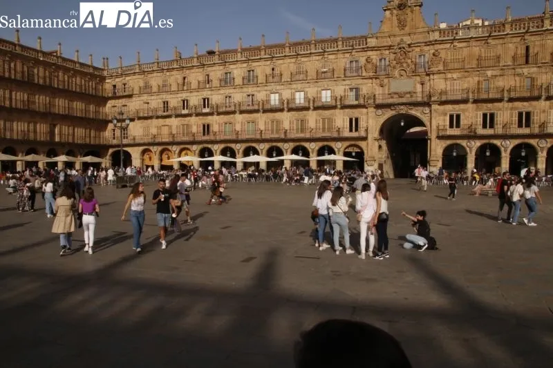 Primaveral ambiente en Salamanca en el puente de mayo - David Sañudo