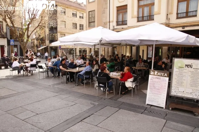 Primaveral ambiente en Salamanca en el puente de mayo - David Sañudo