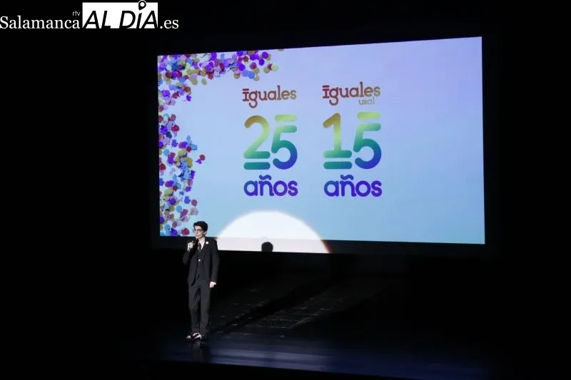 Foto 11 - Iguales LGTB+ Salamanca conmemora sus 25 a&ntilde;os con una entretenida gala