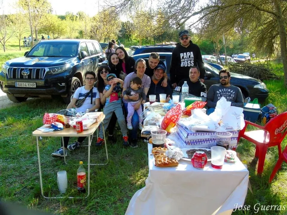 Foto 4 - Multitudinario Lunes de Aguas en Pe&ntilde;aranda y Las Villas