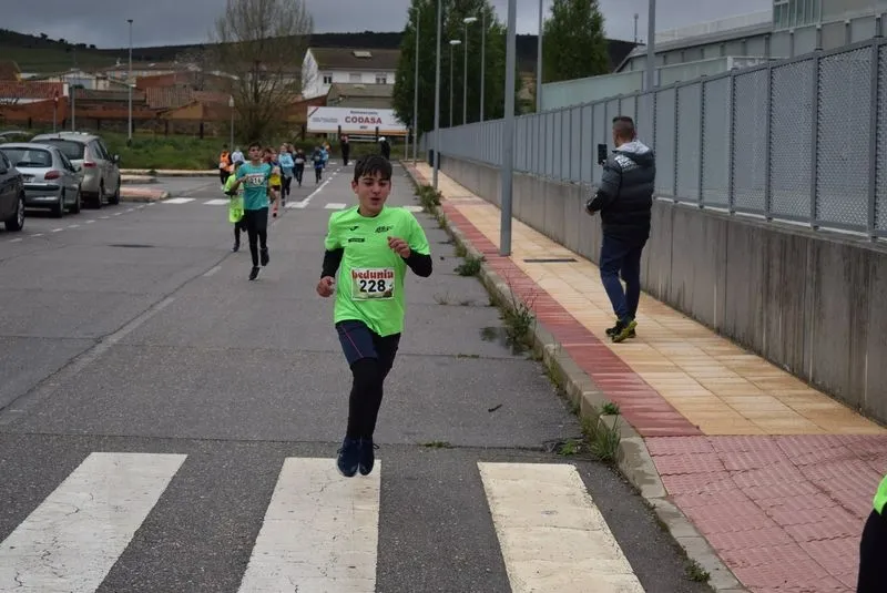 Foto 5 - El mal tiempo no empa&ntilde;a el VII Cross Popular de Aldeatejada
